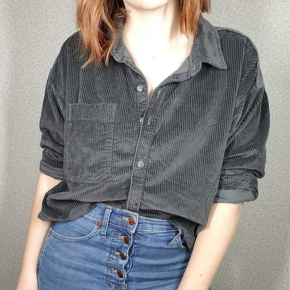 American Eagle Outfitters Gray Button Down Shirt